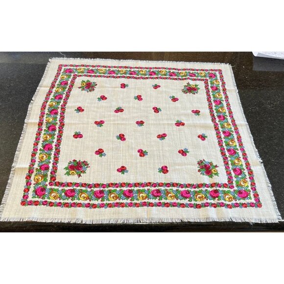 Vintage 1970’s White Pinks Floral Scarf Kashmir 100% Wool Delicate Gorgeous - Picture 1 of 9